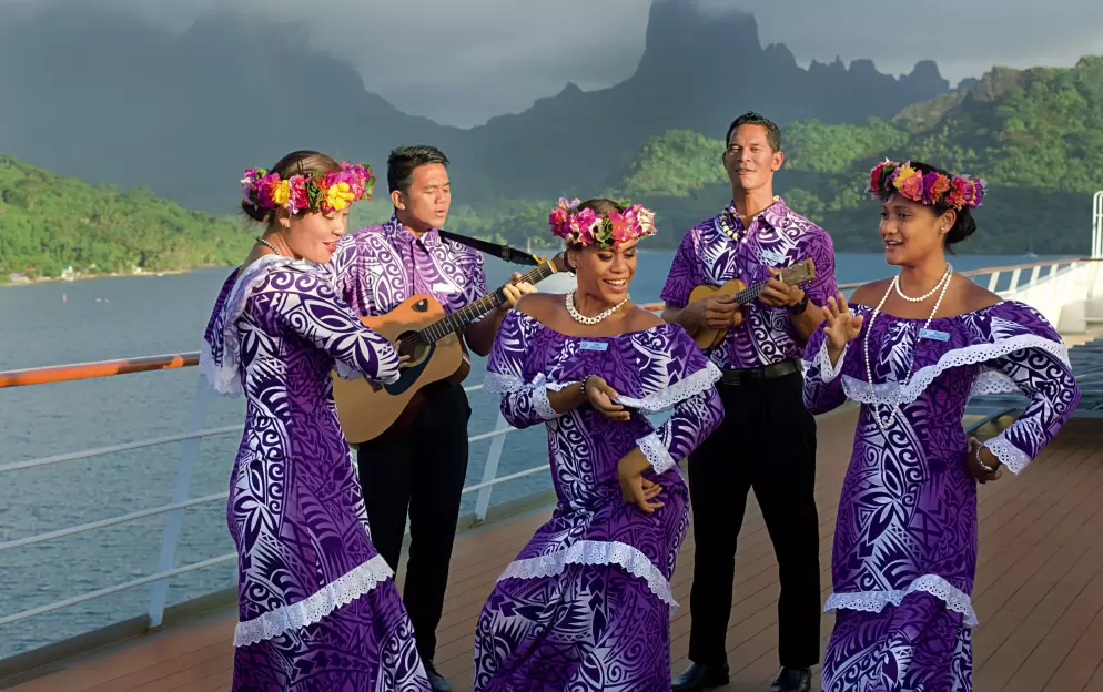 Paul Gauguin Cruises MS Paul Gauguin Onboard Gauguine Dance 2 ©Paul Gauguin Cruises.jpg